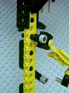 One suspension arm connected to a leg